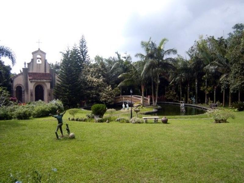 Отель Hillcreek Gardens Tagaytay Luksuhin Экстерьер фото